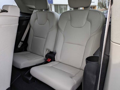 2024 Volvo XC90 Recharge Plug-In Hybrid Plus Bright Theme