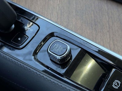 2024 Volvo XC90 Recharge Plug-In Hybrid T8 Plus Bright Theme 7 Passenger