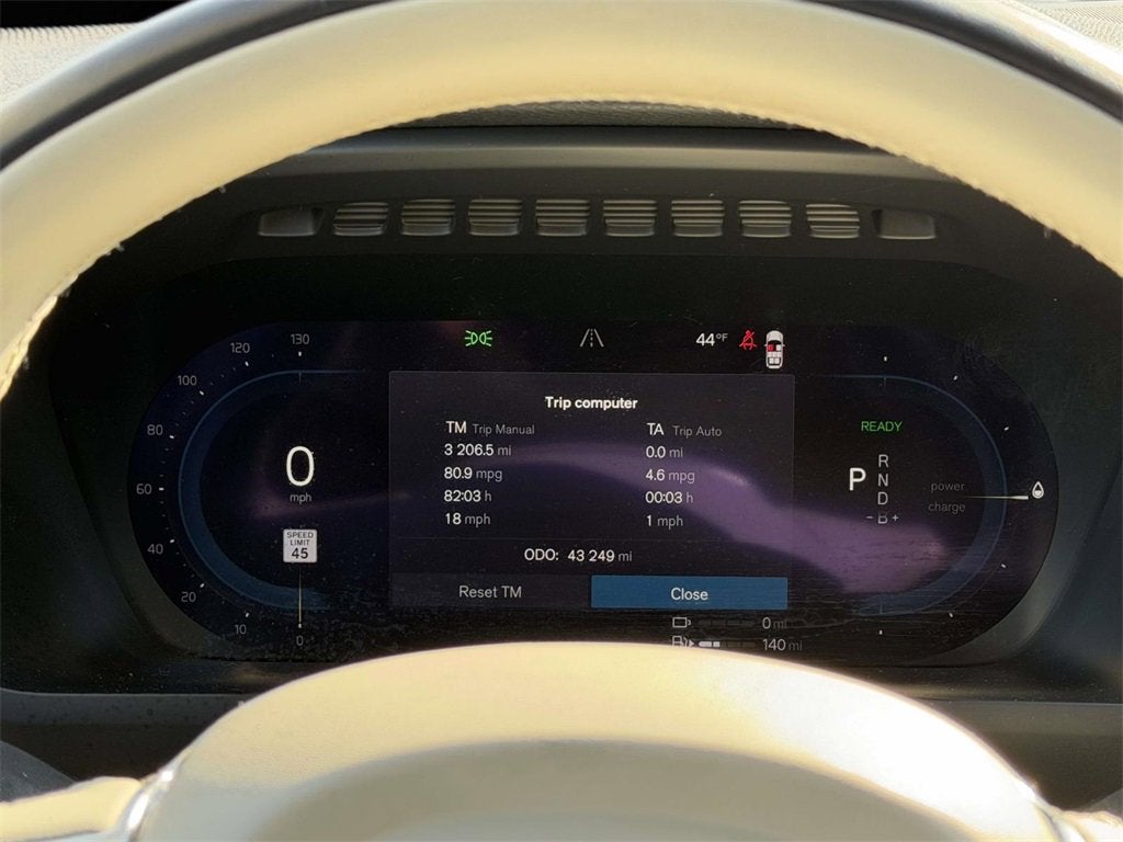 2023 Volvo XC90 Recharge Plug-In Hybrid T8 Plus Bright Theme 7 Passenger