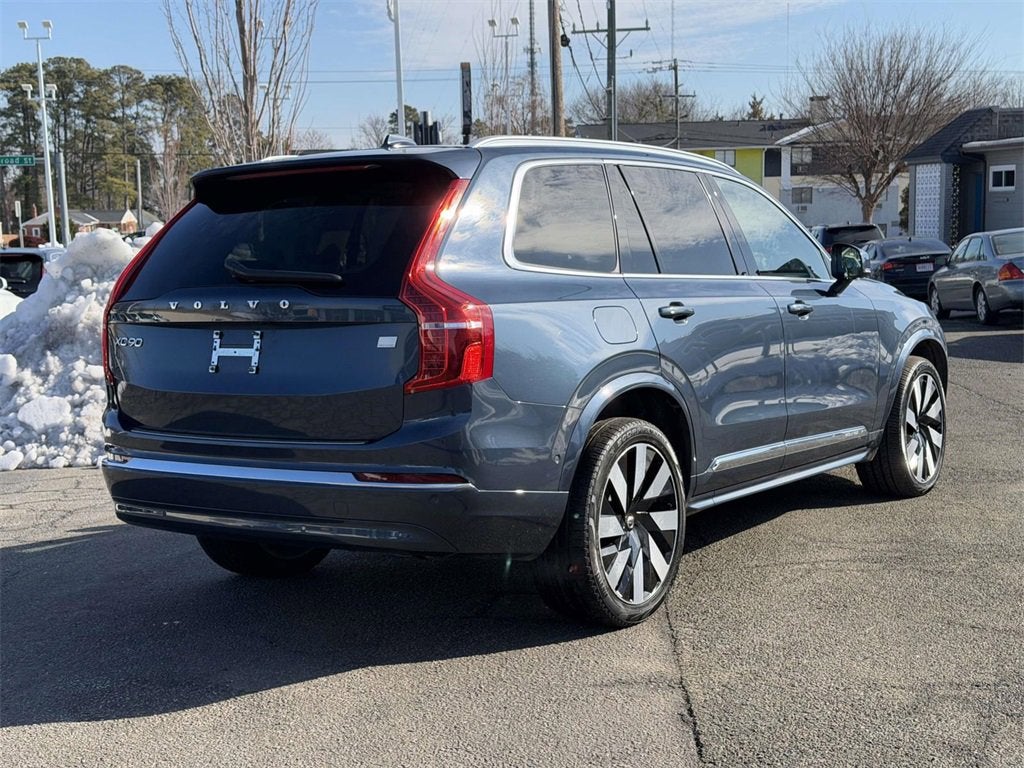 2023 Volvo XC90 Recharge Plug-In Hybrid T8 Plus Bright Theme 7 Passenger