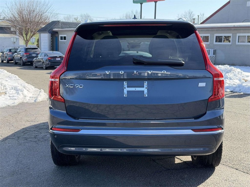 2023 Volvo XC90 Recharge Plug-In Hybrid T8 Plus Bright Theme 7 Passenger
