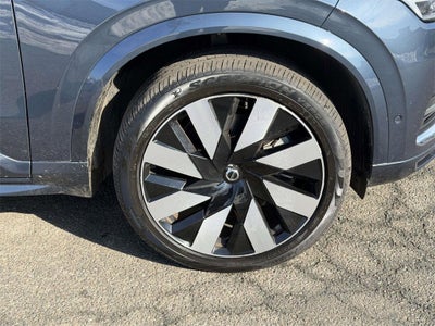 2023 Volvo XC90 Recharge Plug-In Hybrid T8 Plus Bright Theme 7 Passenger