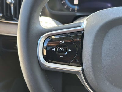 2025 Volvo XC90 Plug-In Hybrid Plus