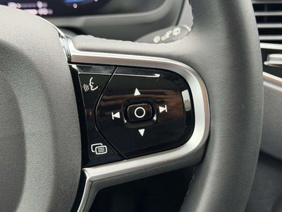 2025 Volvo XC90 Plug-In Hybrid T8 Plus