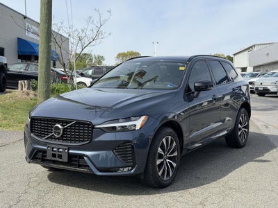 2023 Volvo XC60 B5 Plus Dark Theme