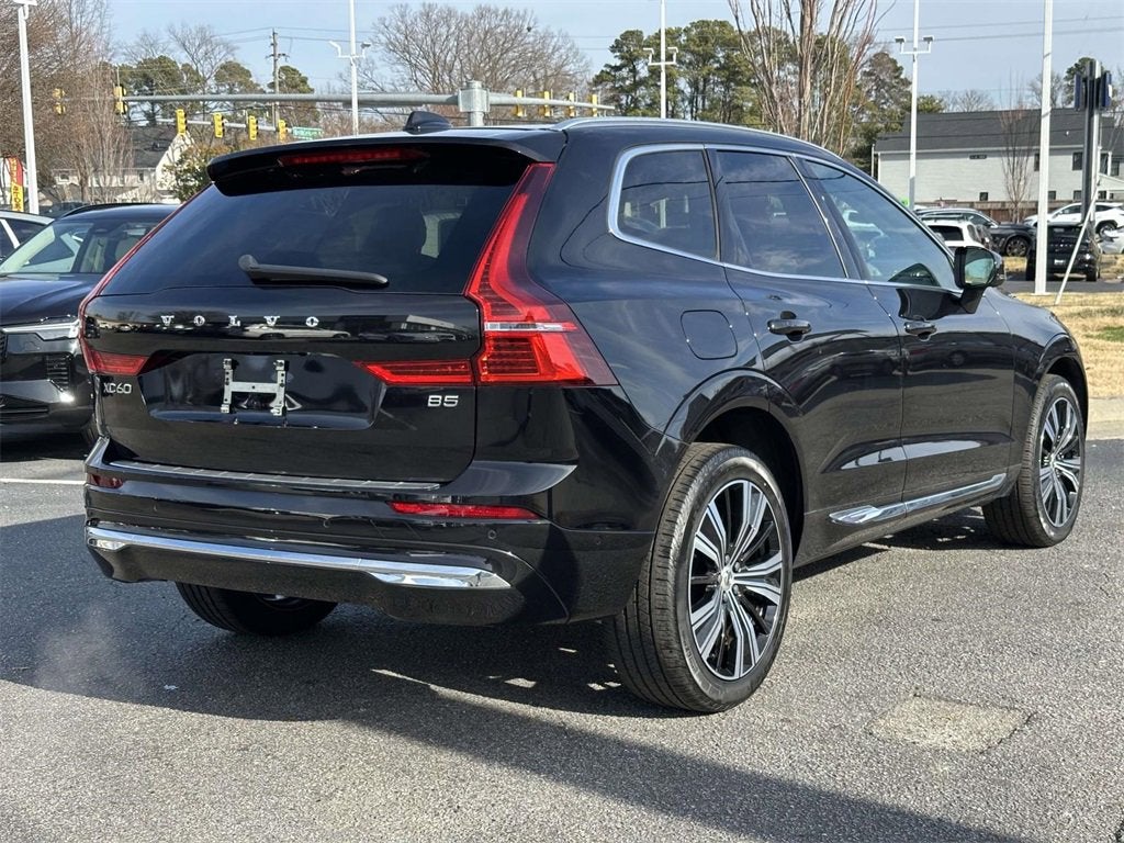 2023 Volvo XC60 B5 Plus Bright Theme