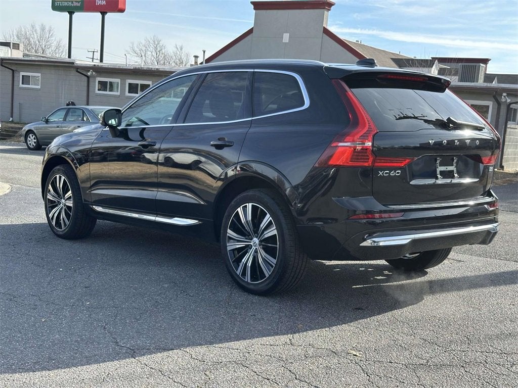 2023 Volvo XC60 B5 Plus Bright Theme
