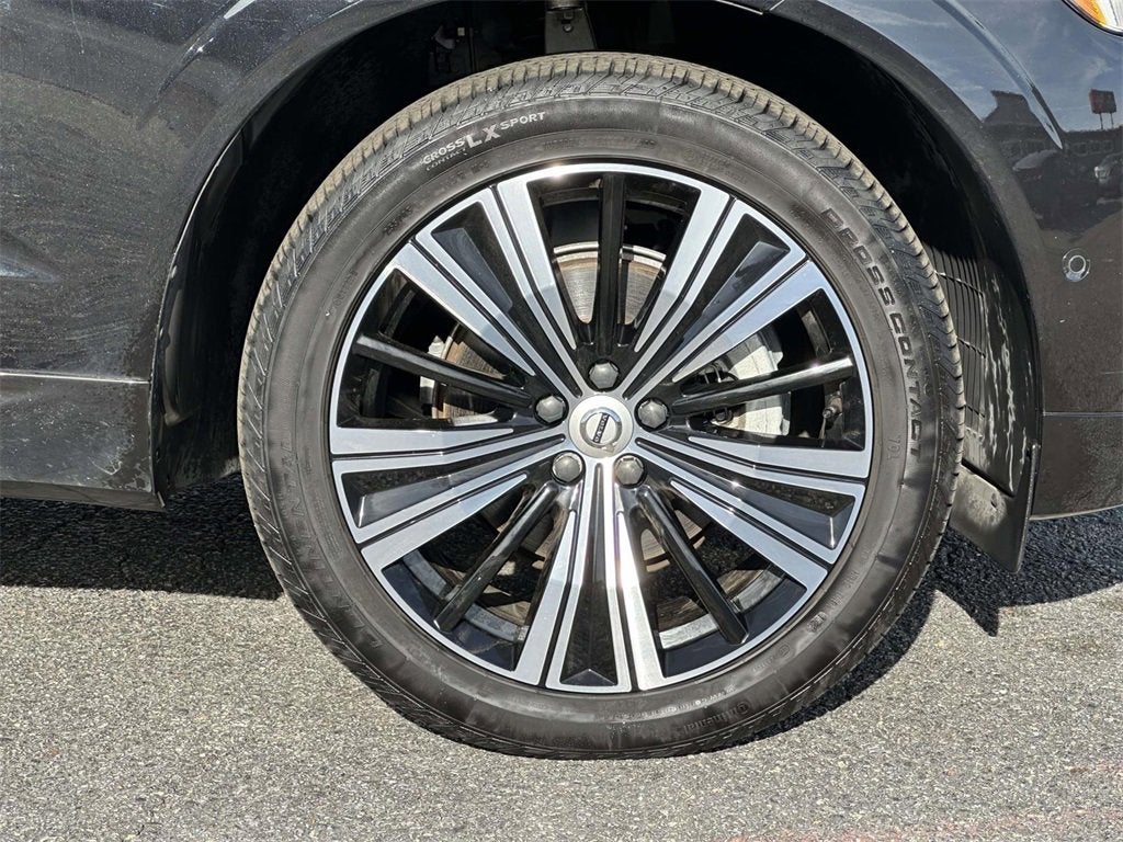 2023 Volvo XC60 B5 Plus Bright Theme