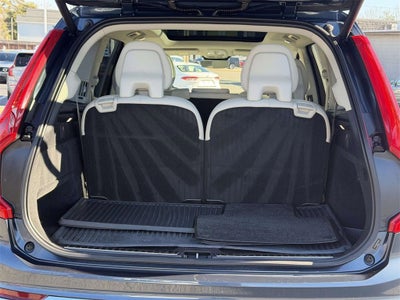 2024 Volvo XC90 B5 Plus