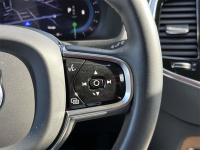 2024 Volvo XC90 B5 Plus