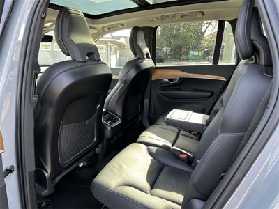 2024 Volvo XC90 B5 Plus