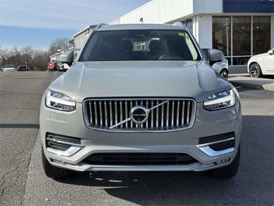 2024 Volvo XC90 B5 Plus