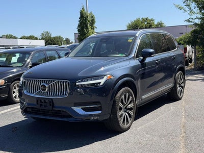 2024 Volvo XC90 B5 Plus
