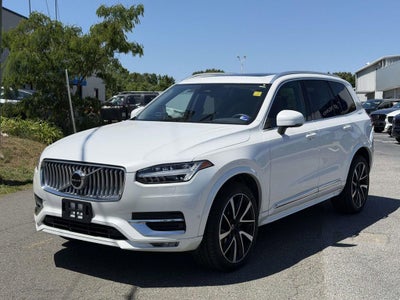 2023 Volvo XC90 B5 Plus