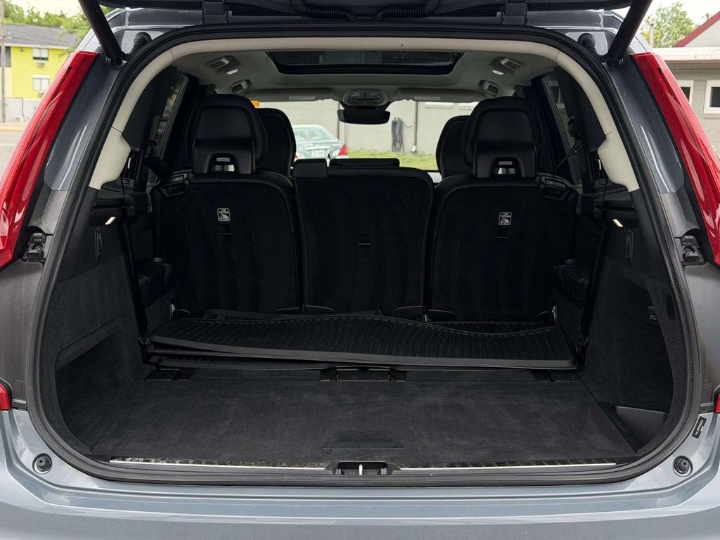 2023 Volvo XC90 B5 Core