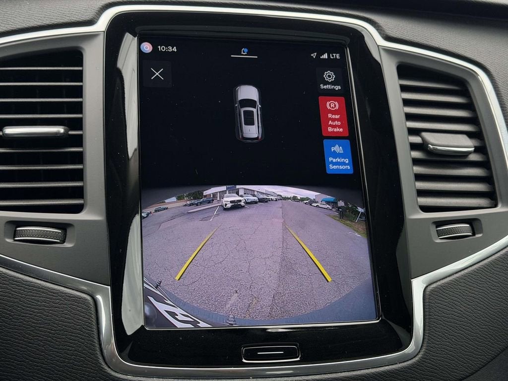 2023 Volvo XC90 B5 Core