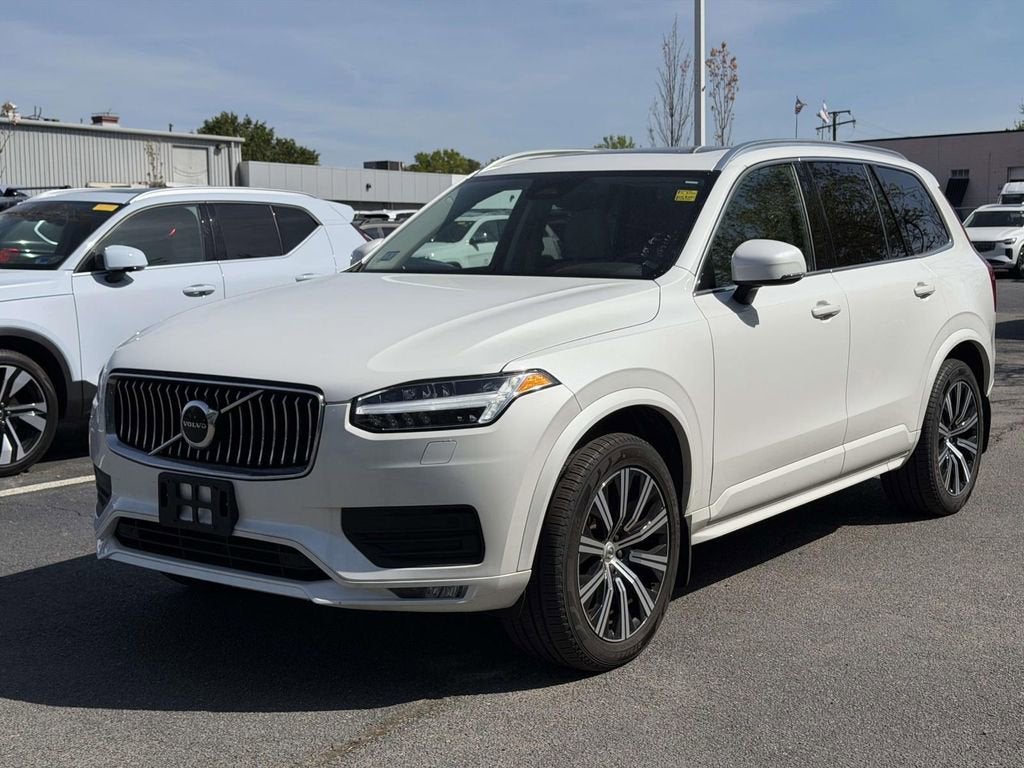 2023 Volvo XC90 B5 Core