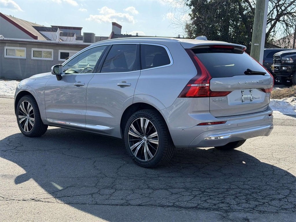 2023 Volvo XC60 B5 Plus Bright Theme