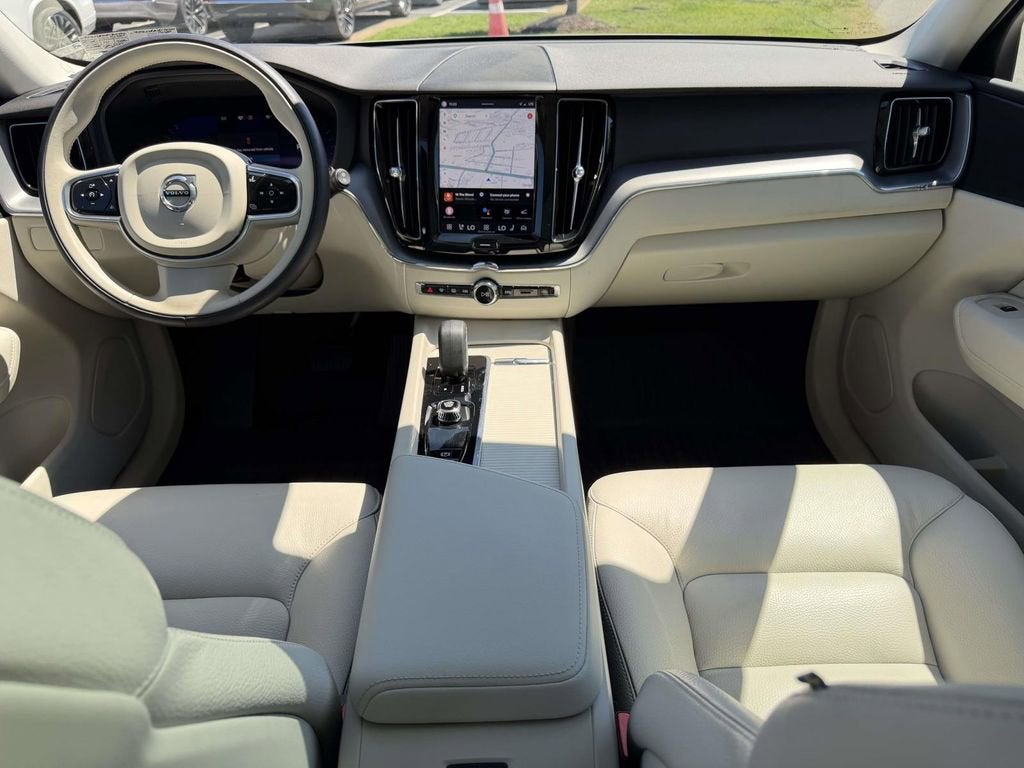 2024 Volvo XC60 B5 Core