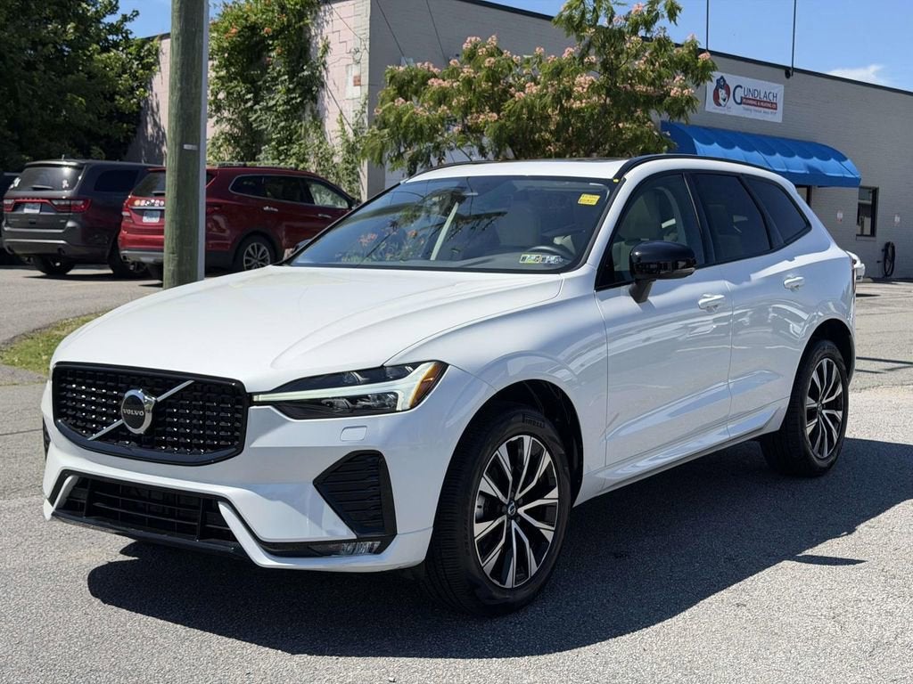 2024 Volvo XC60 B5 Core