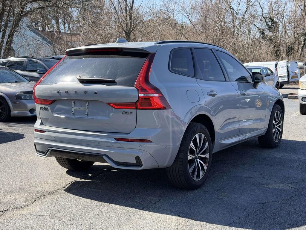 2024 Volvo XC60 B5 Plus Dark Theme