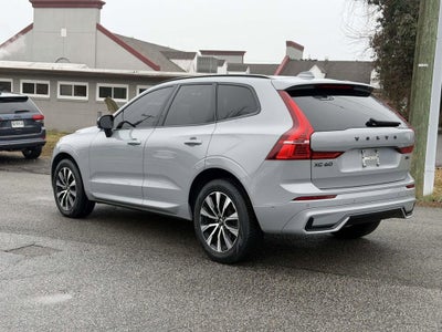 2024 Volvo XC60 B5 Plus Dark Theme