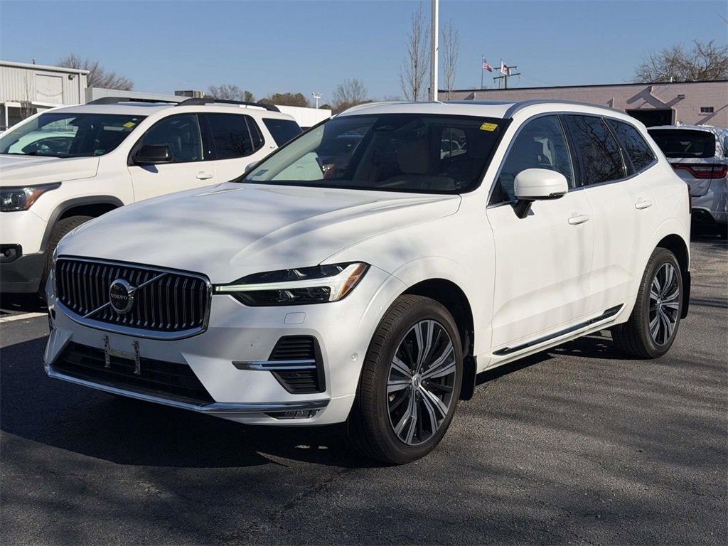 2023 Volvo XC60 B5 Plus Bright Theme