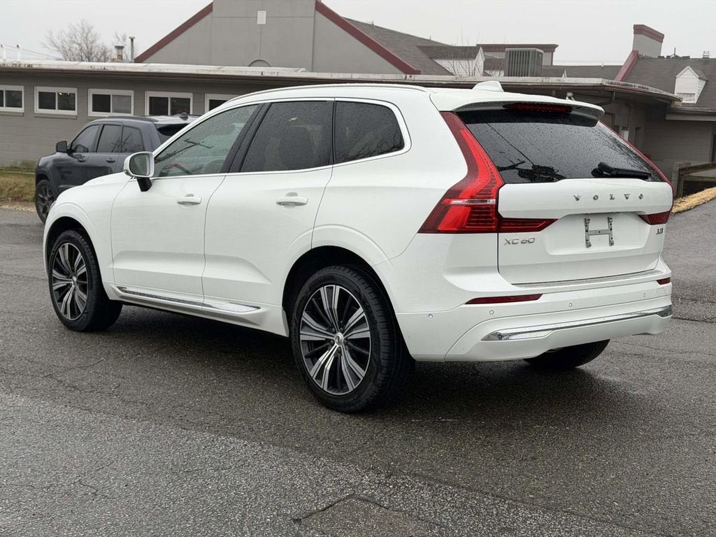 2023 Volvo XC60 B5 Plus Bright Theme