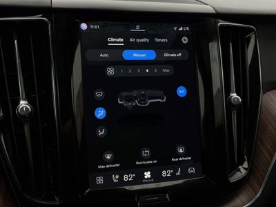 2023 Volvo XC60 B5 Plus Bright Theme