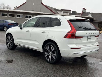 2023 Volvo XC60 B5 Plus Bright Theme