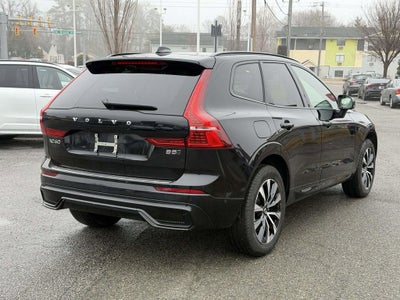 2023 Volvo XC60 B5 Plus Dark Theme