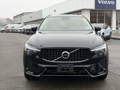 2023 Volvo XC60 B5 Plus Dark Theme