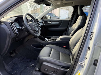 2026 Volvo XC40 Plus