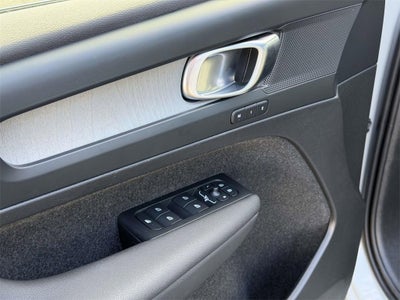 2026 Volvo XC40 Plus