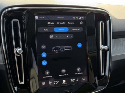 2026 Volvo XC40 Plus