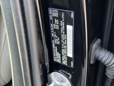 2023 Volvo XC40 B5 Plus Dark Theme