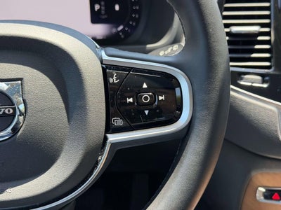 2025 Volvo XC90 B5 Plus