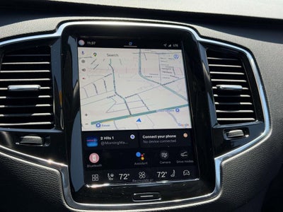 2025 Volvo XC90 B5 Plus