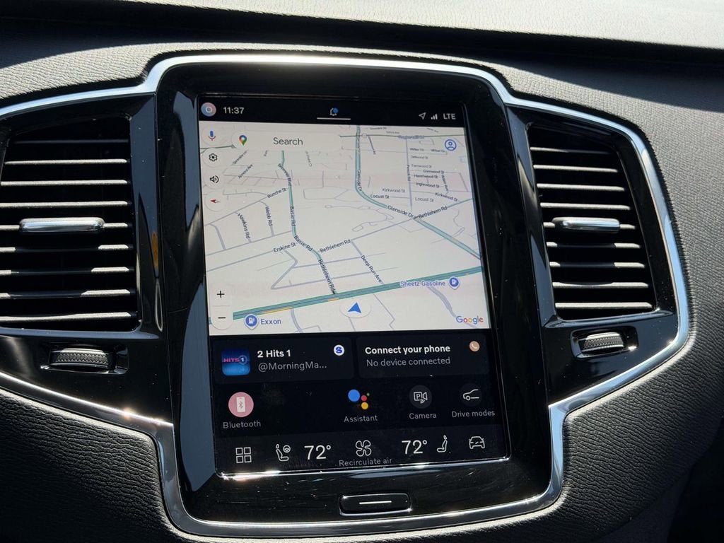 2025 Volvo XC90 B5 Plus