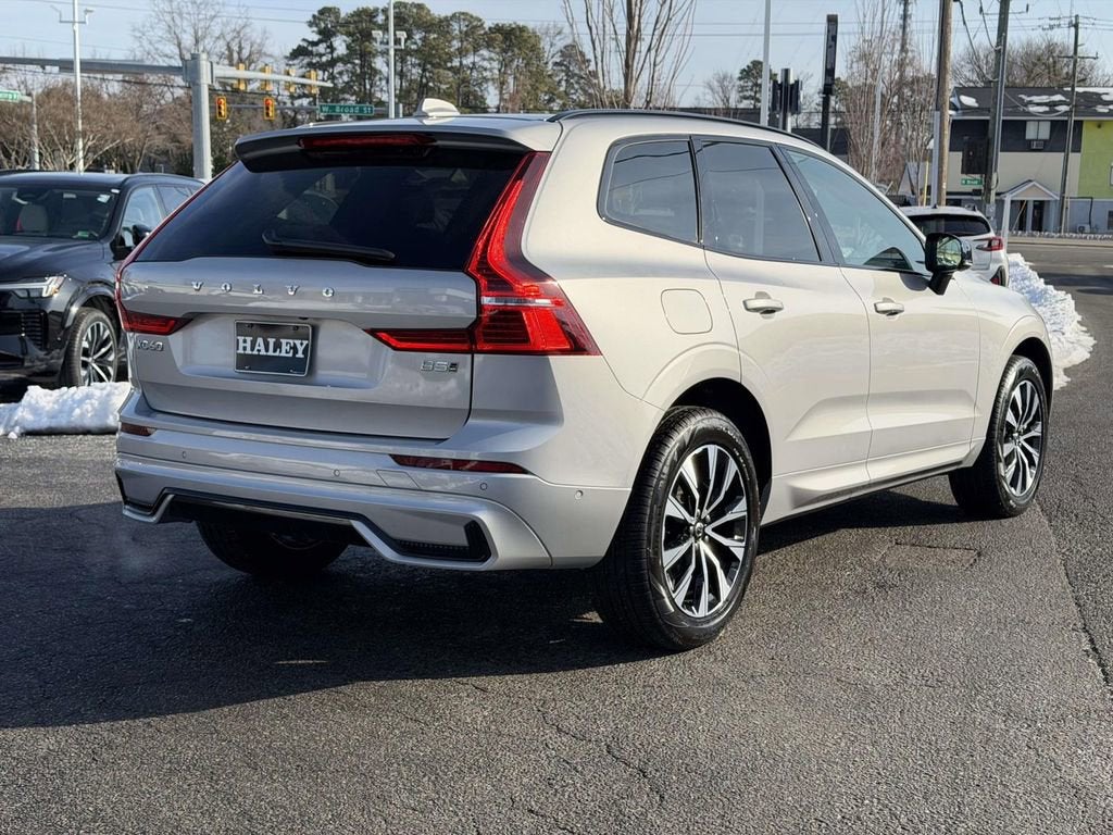 2025 Volvo XC60 B5 Plus