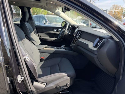 2026 Volvo XC60 Plus