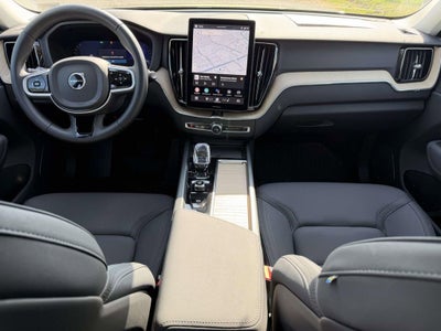 2026 Volvo XC60 Plus