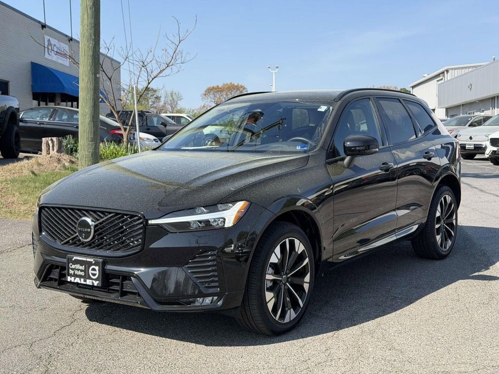 2026 Volvo XC60 Plus