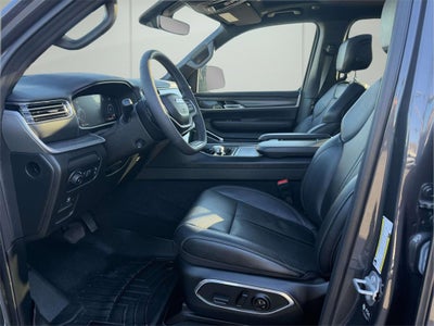 2023 Jeep Wagoneer Series II