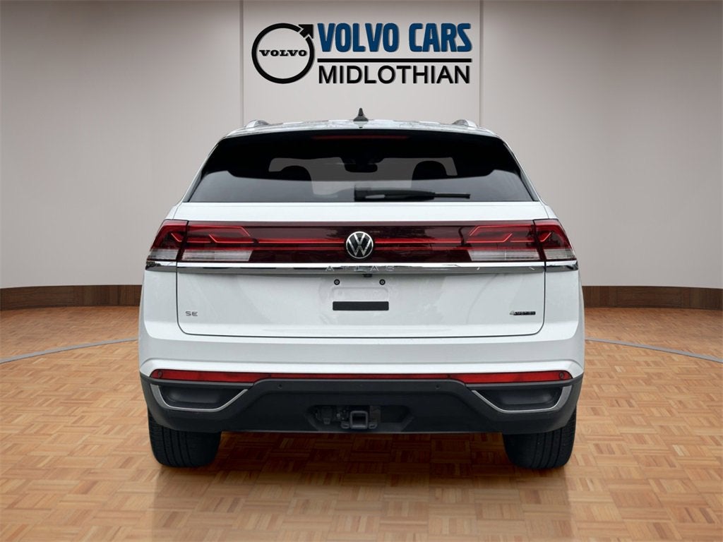 2025 Volkswagen Atlas Cross Sport 2.0T SE w/Technology