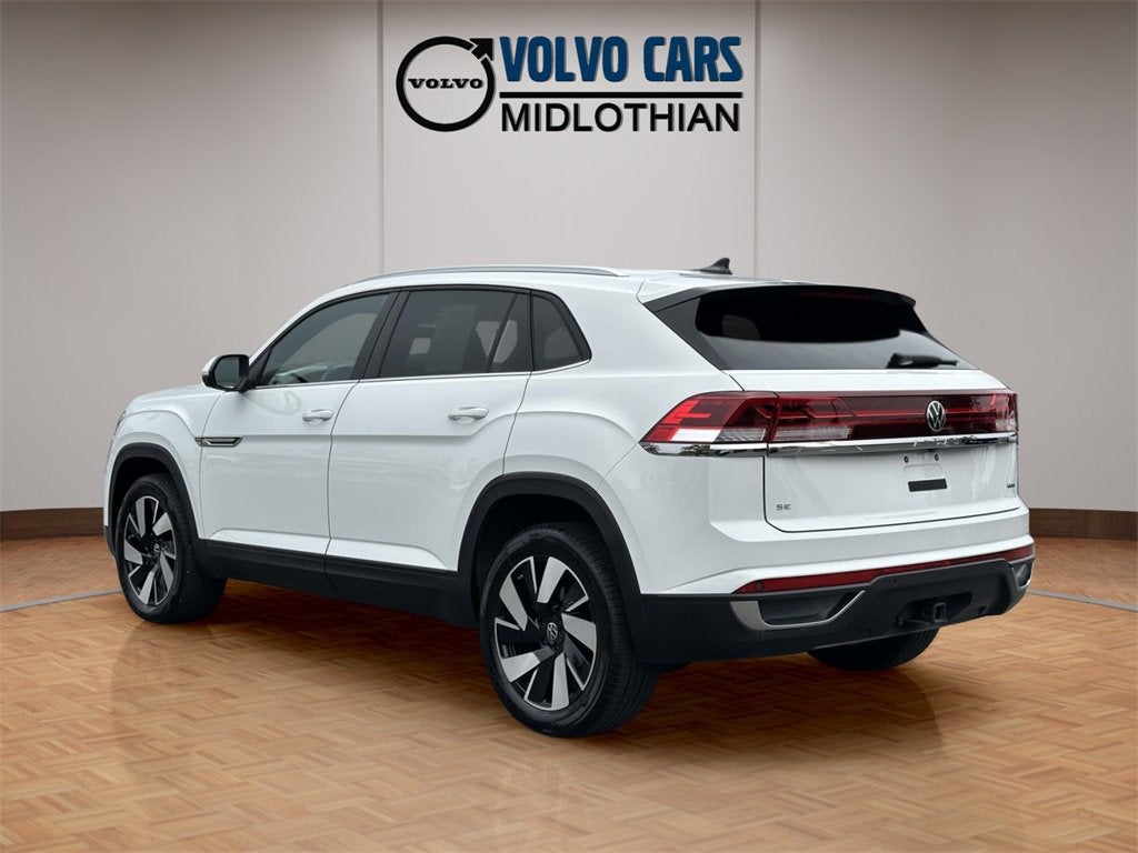 2025 Volkswagen Atlas Cross Sport 2.0T SE w/Technology