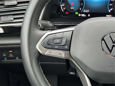 2025 Volkswagen Atlas Cross Sport 2.0T SE w/Technology