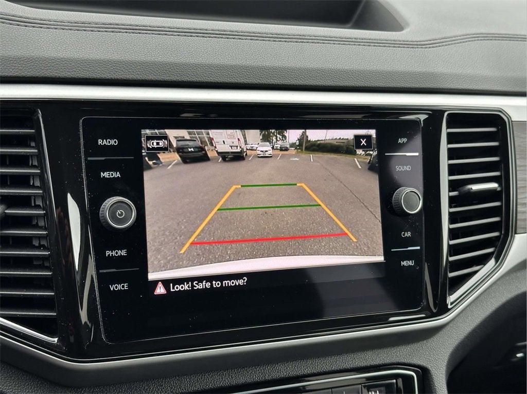 2023 Volkswagen Atlas 2.0T SE w/Technology