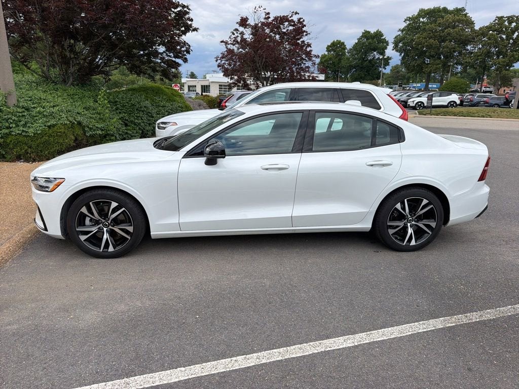 2025 Volvo S60 B5 Core