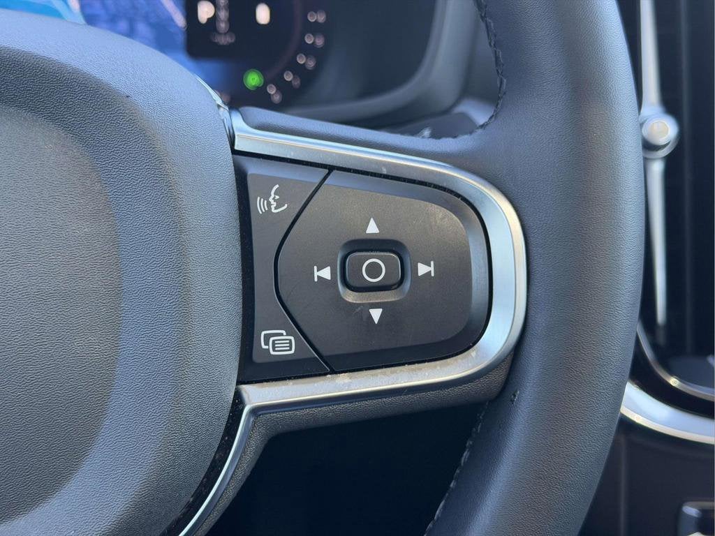 2025 Volvo S60 B5 Core